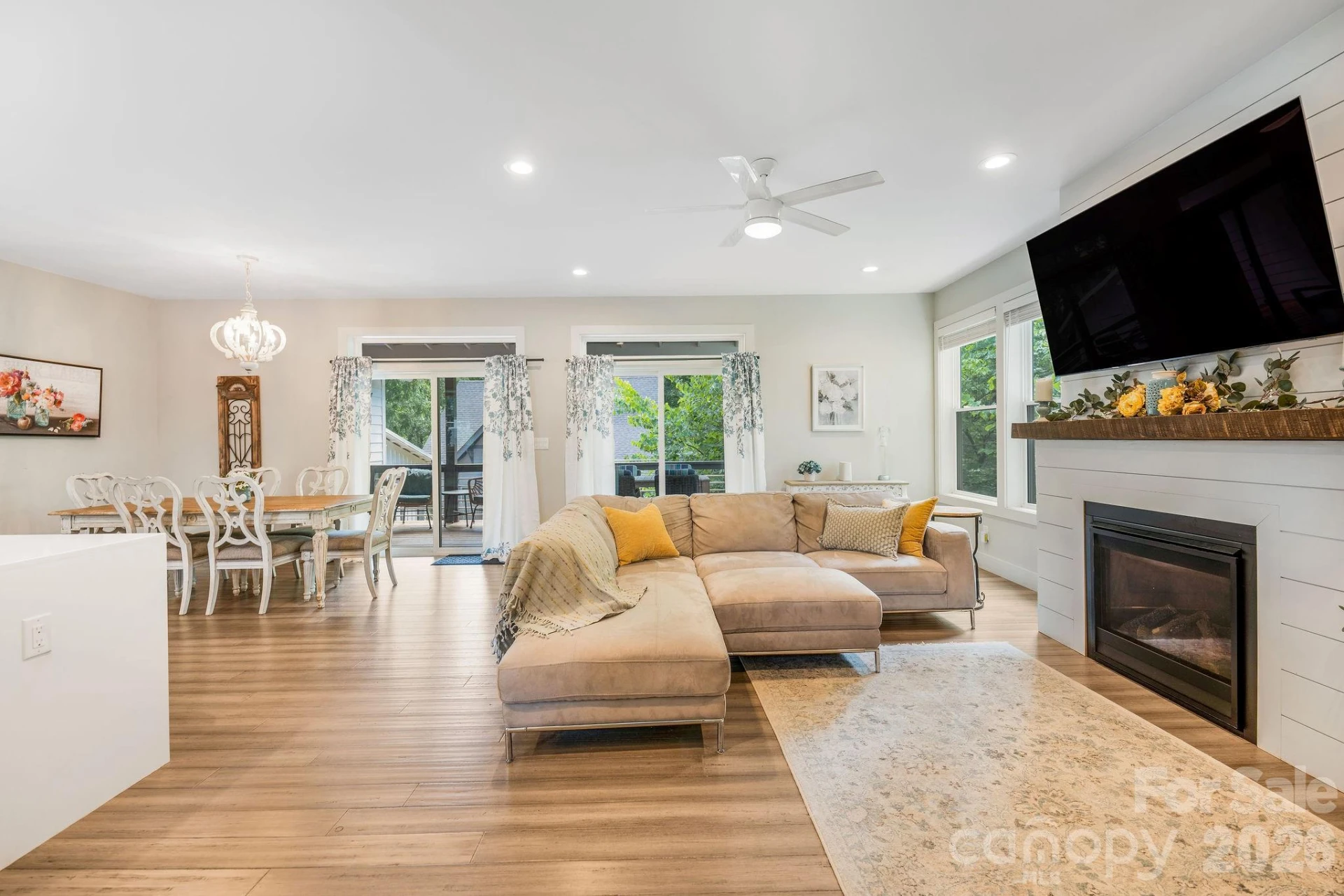 192 Virginia Avenue - Photo 3