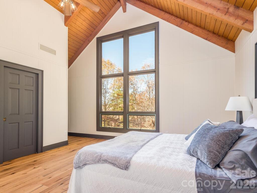 1952 Country Club Drive - Photo 18