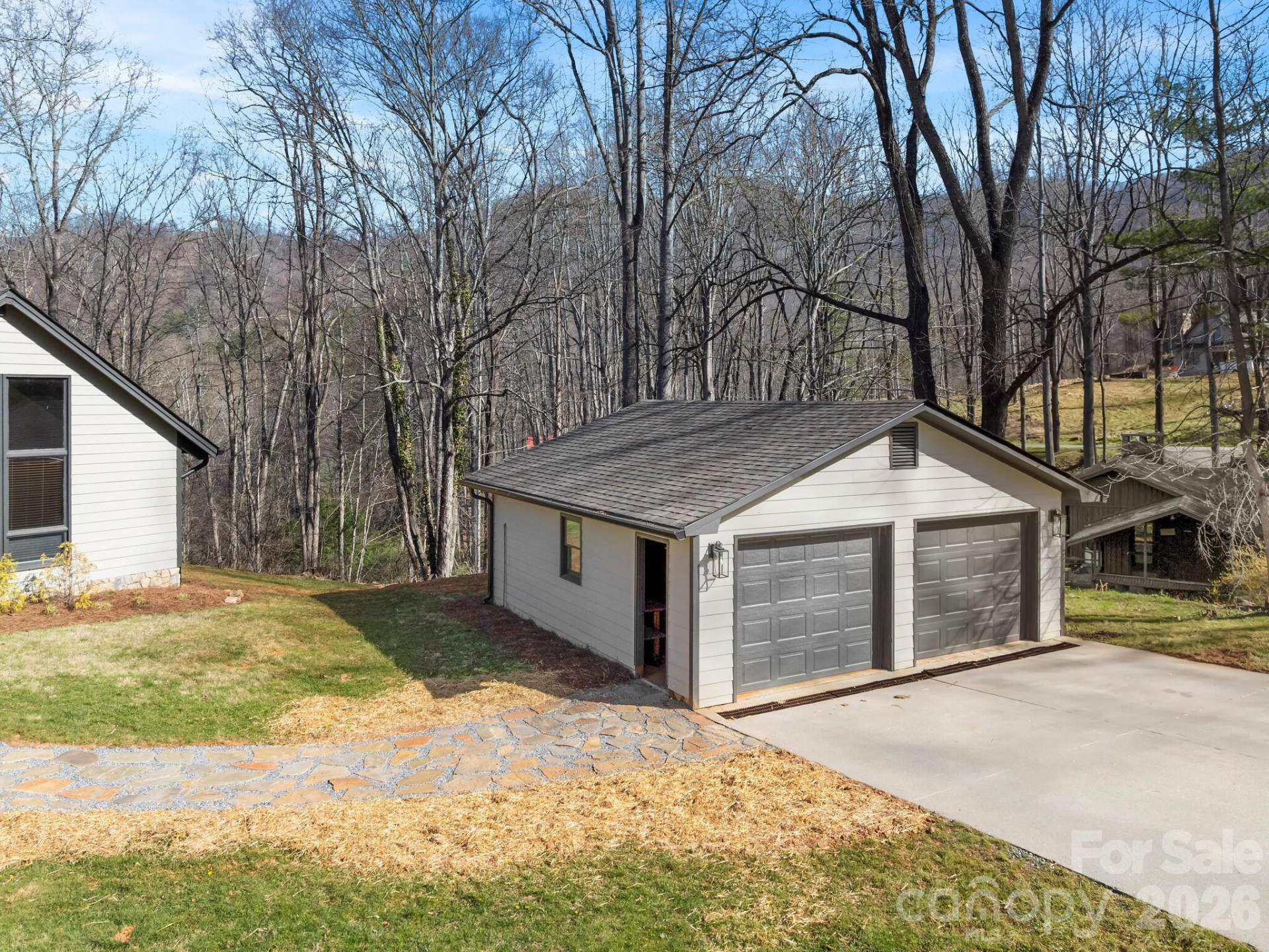 1952 Country Club Drive - Photo 32