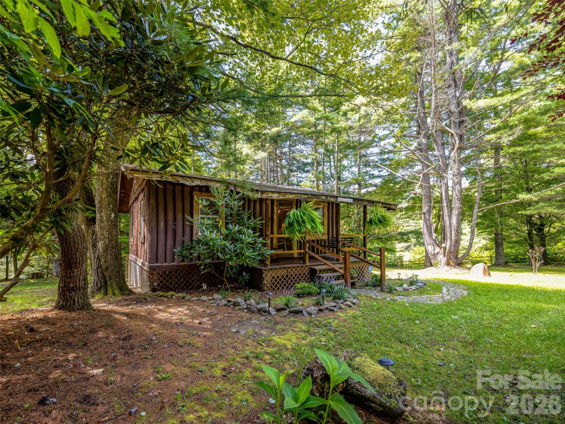 685 Shumont Road - Photo 3