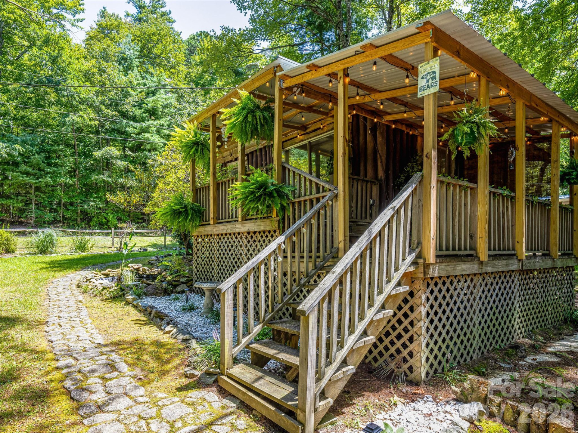 685 Shumont Road - Photo 9