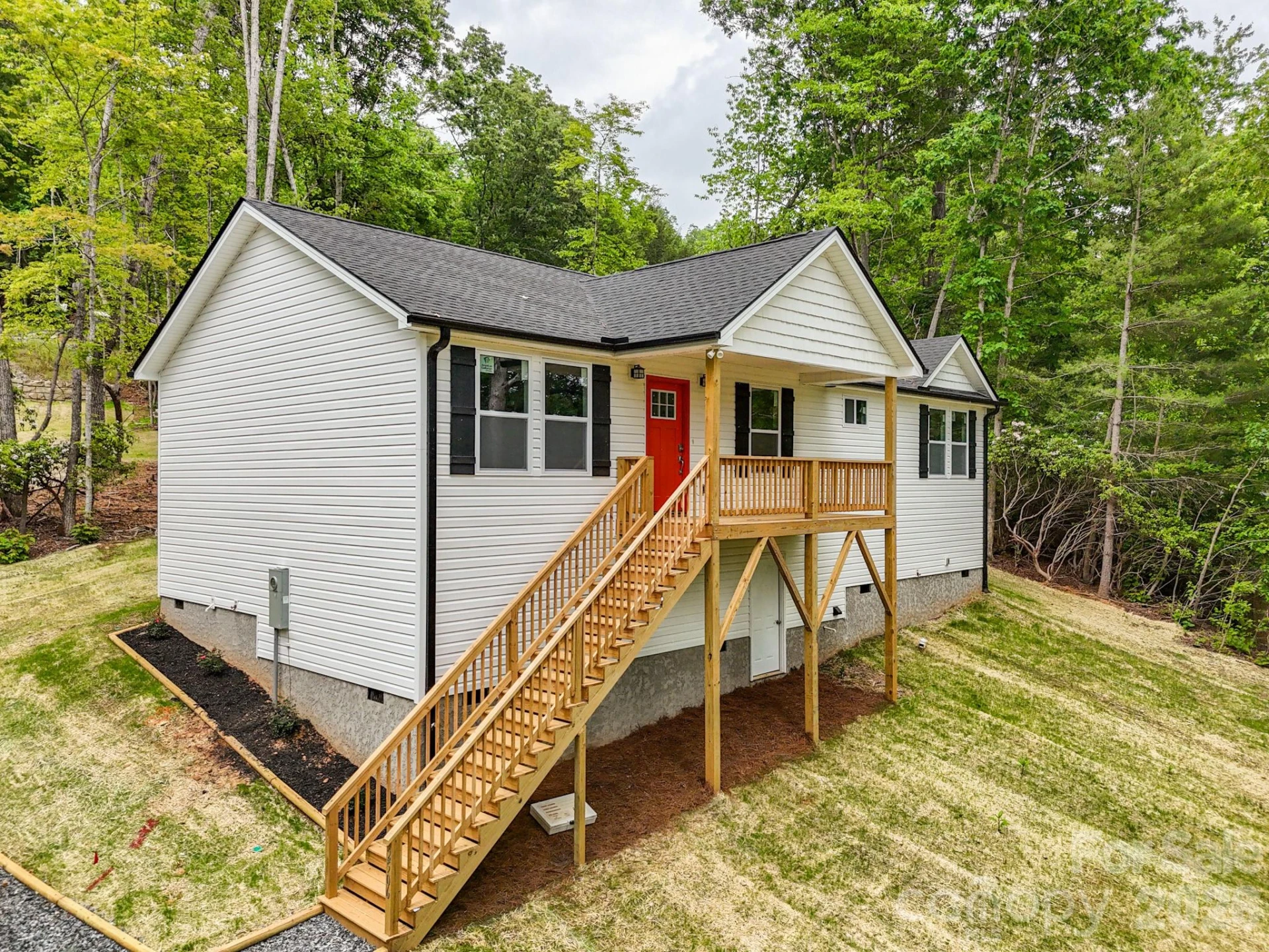 2506 Turnpike Road