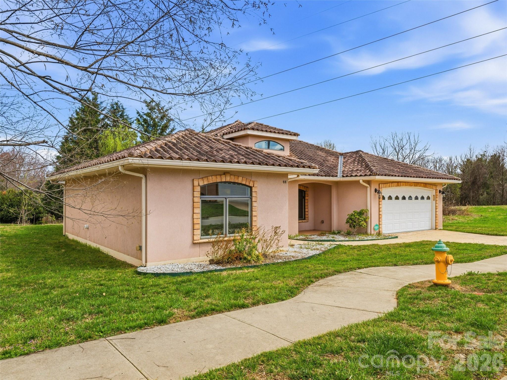 44 Pacifico Drive - Photo 2