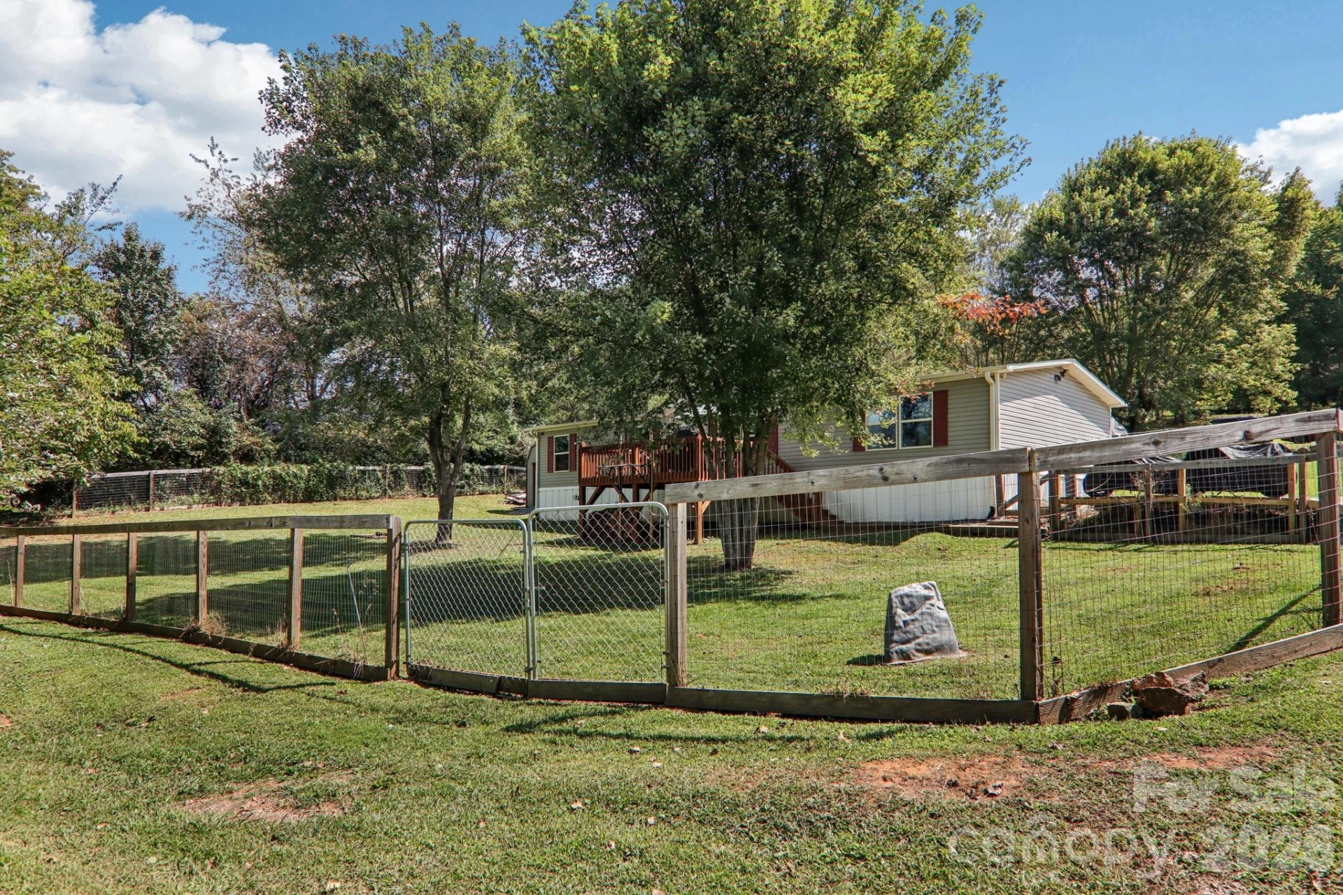4 Sweet Birch Drive - Photo 2