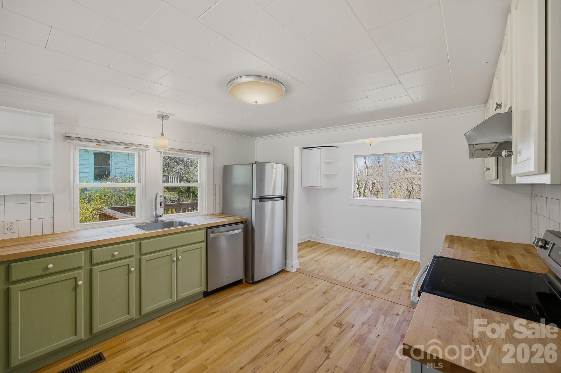 105 Moses Street - Photo 5