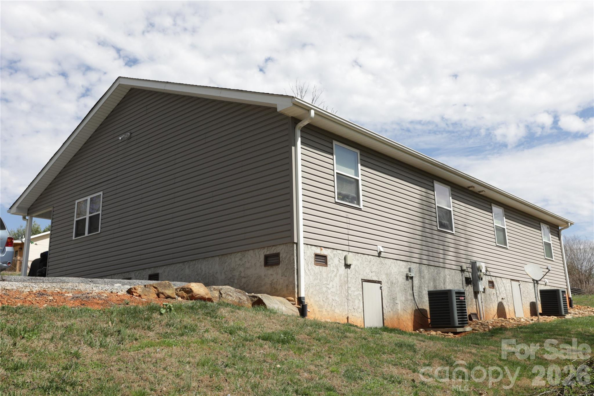 1302 Stanwood Lane - Photo 3