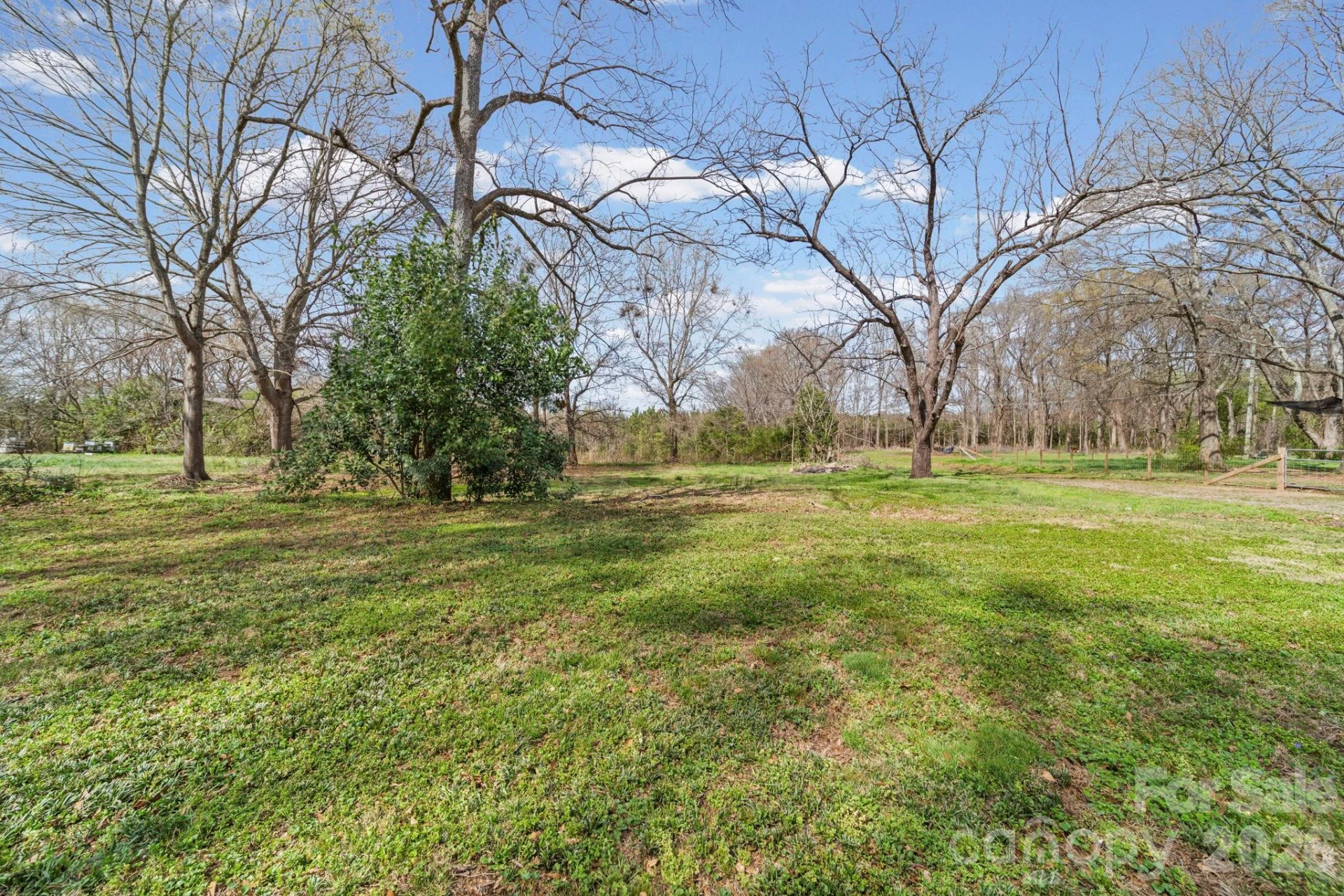 1930 Post Road - Photo 31