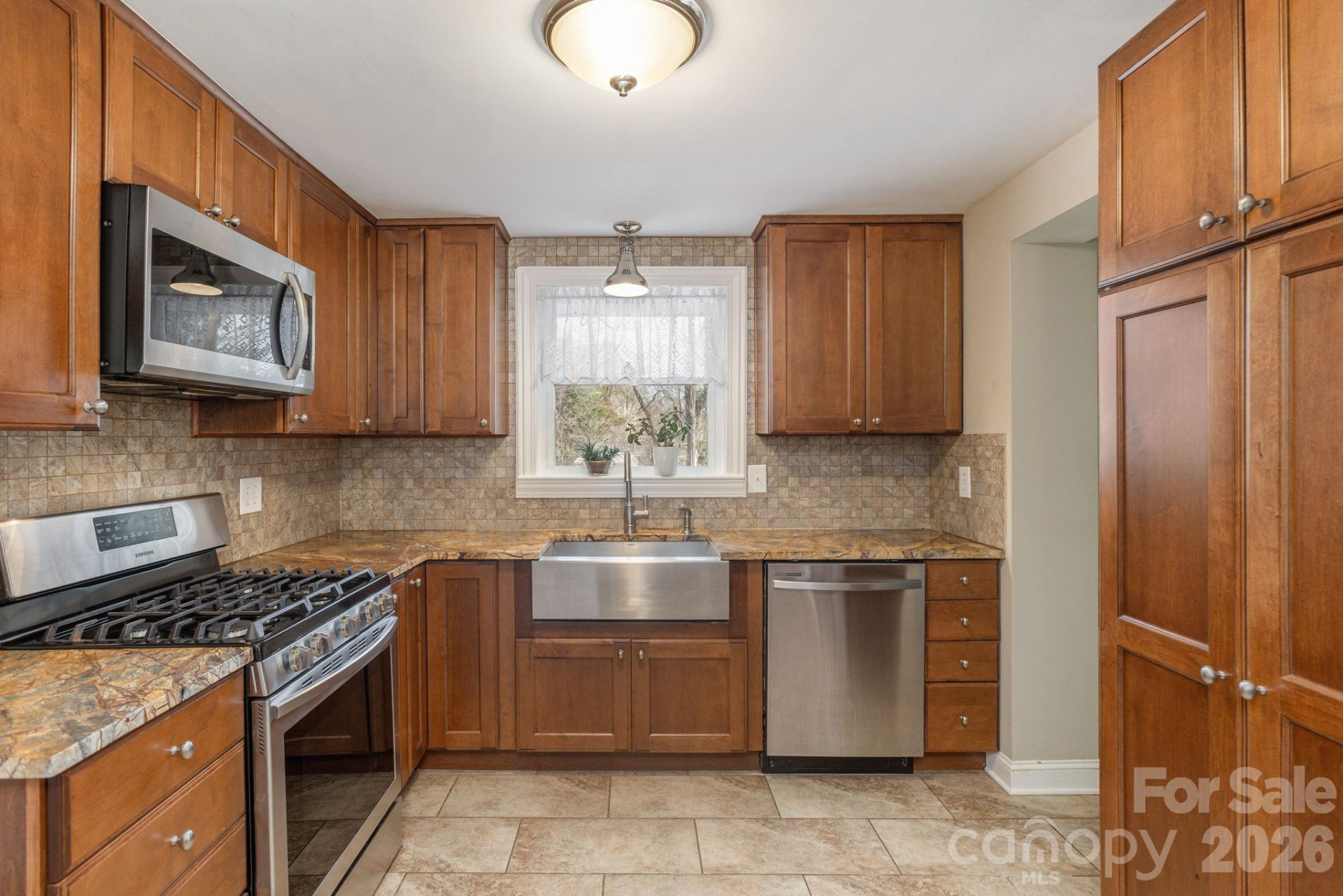 306 Taylor Street - Photo 10