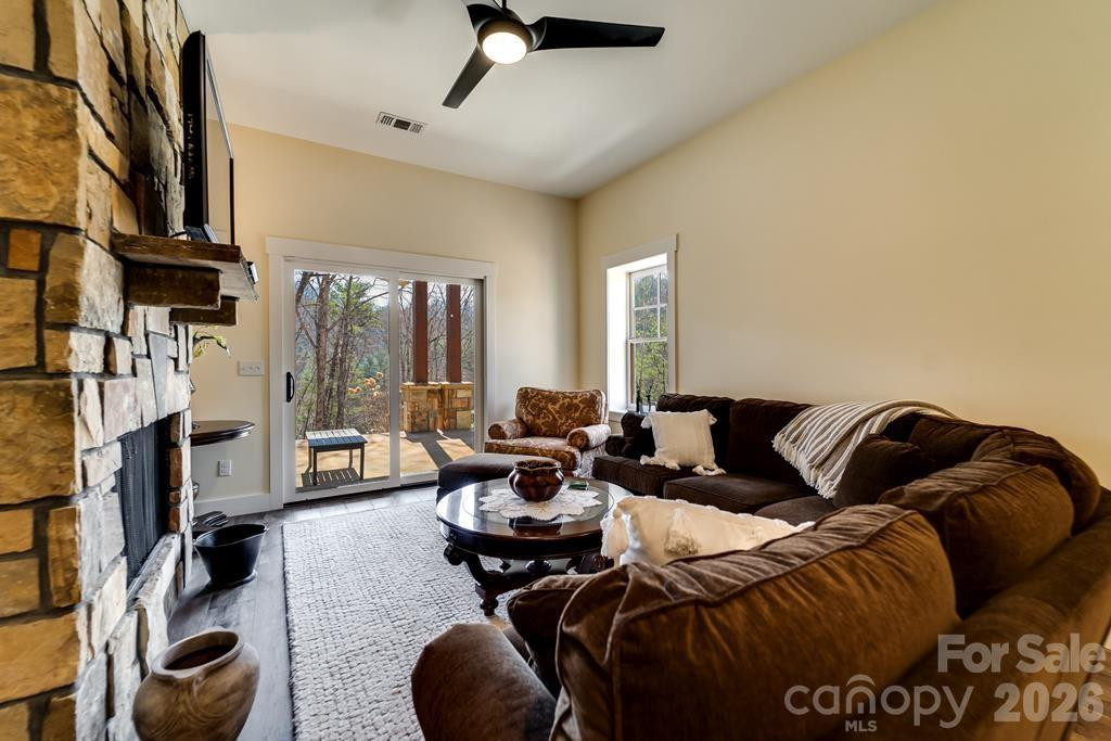 117 Amberleaf Way - Photo 34