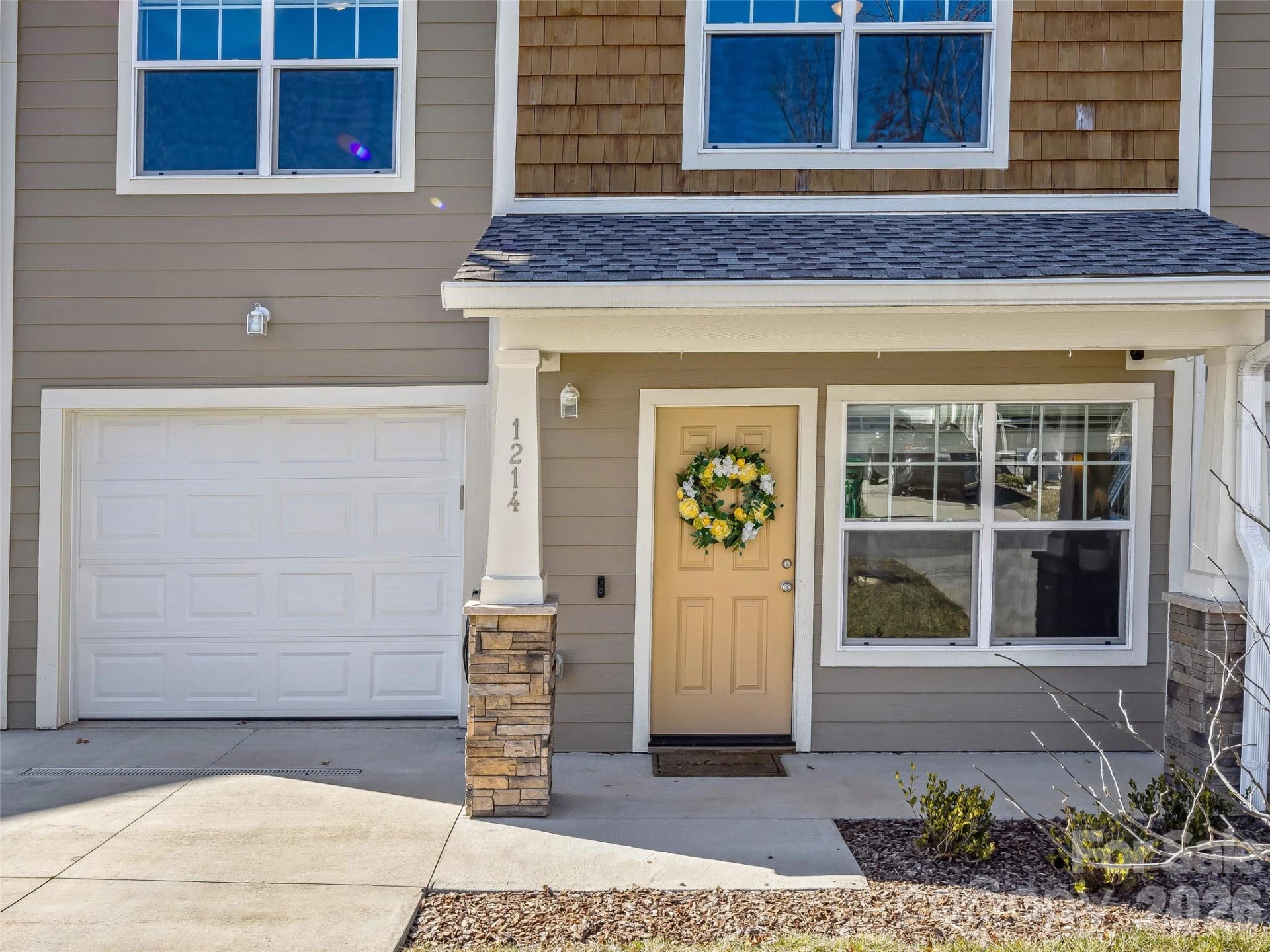 1214 Pauline Trail Drive - Photo 2