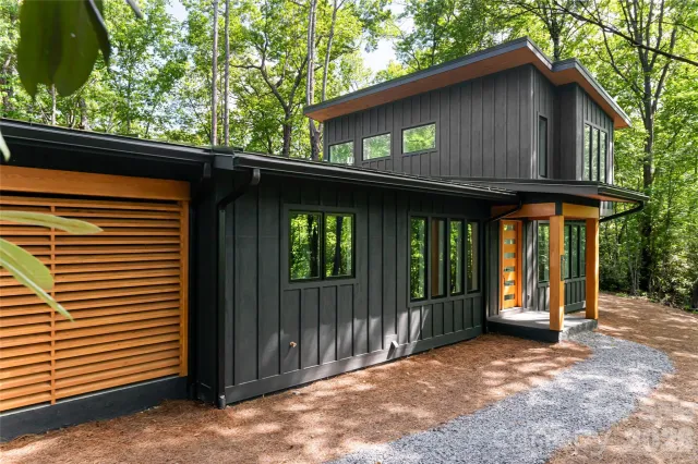 558 Poplar Crest Drive, Pisgah Forest, NC, 28768