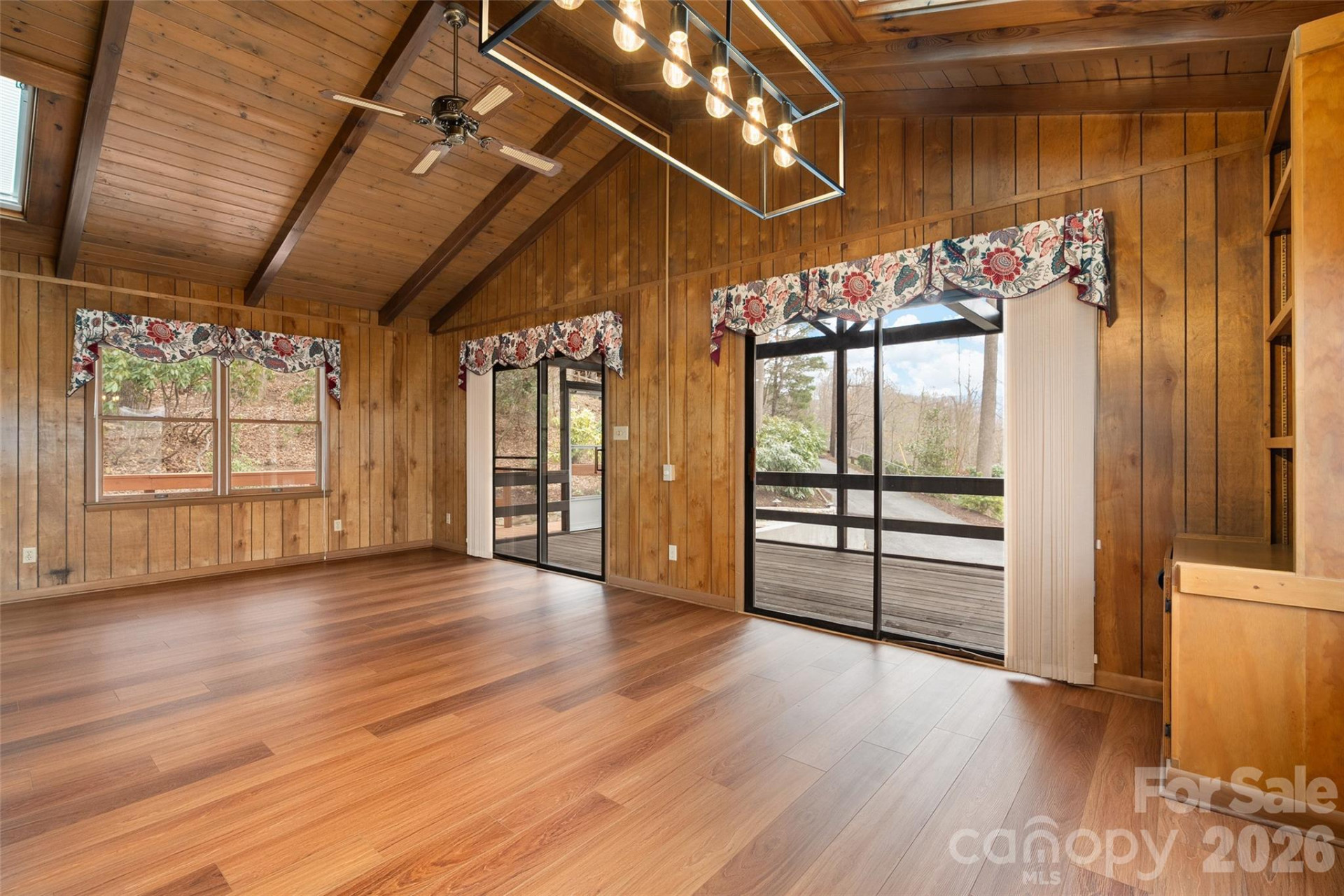 436 Crum Drive - Photo 11