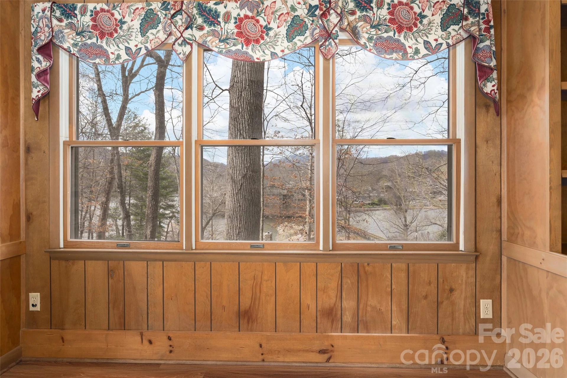 436 Crum Drive - Photo 13