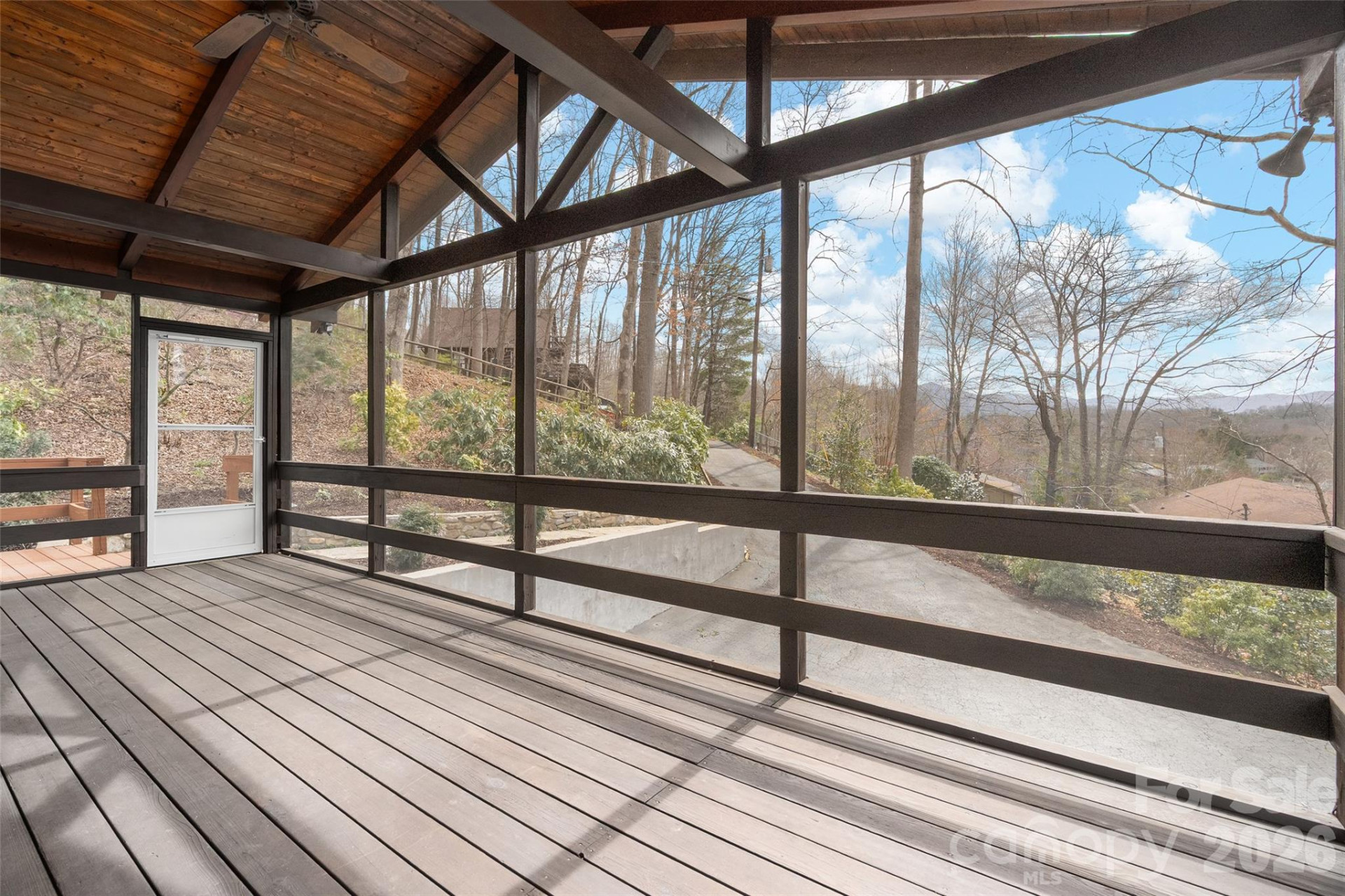 436 Crum Drive - Photo 15