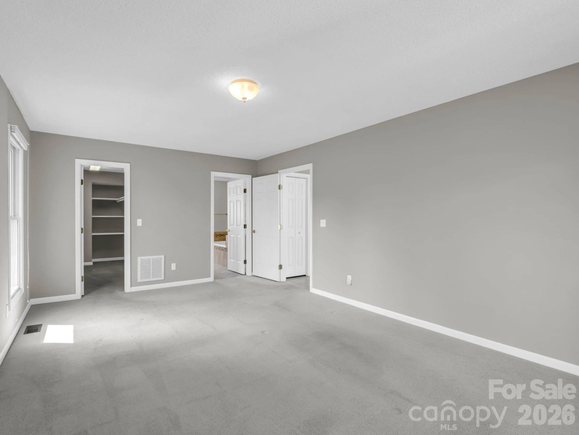 111 Broadmoor Drive - Photo 14