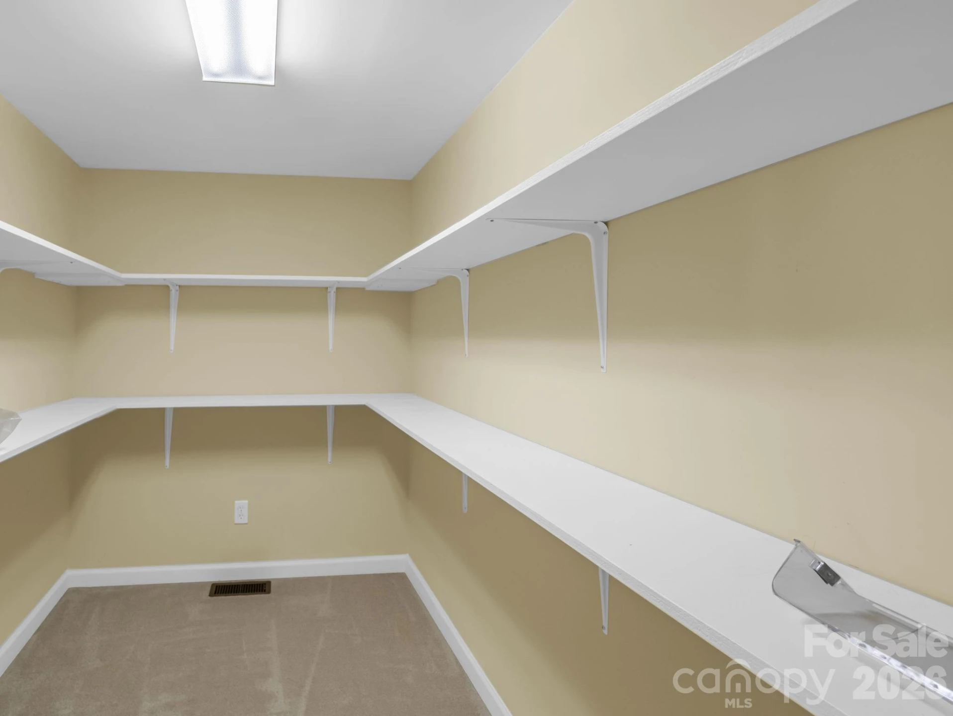 111 Broadmoor Drive - Photo 16