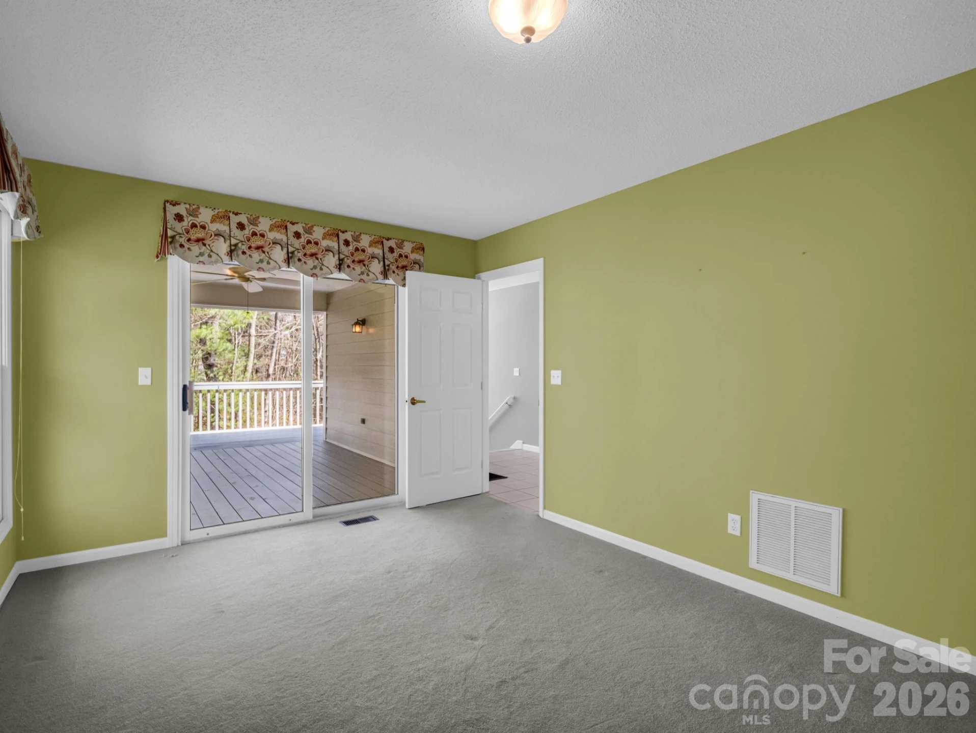 111 Broadmoor Drive - Photo 22