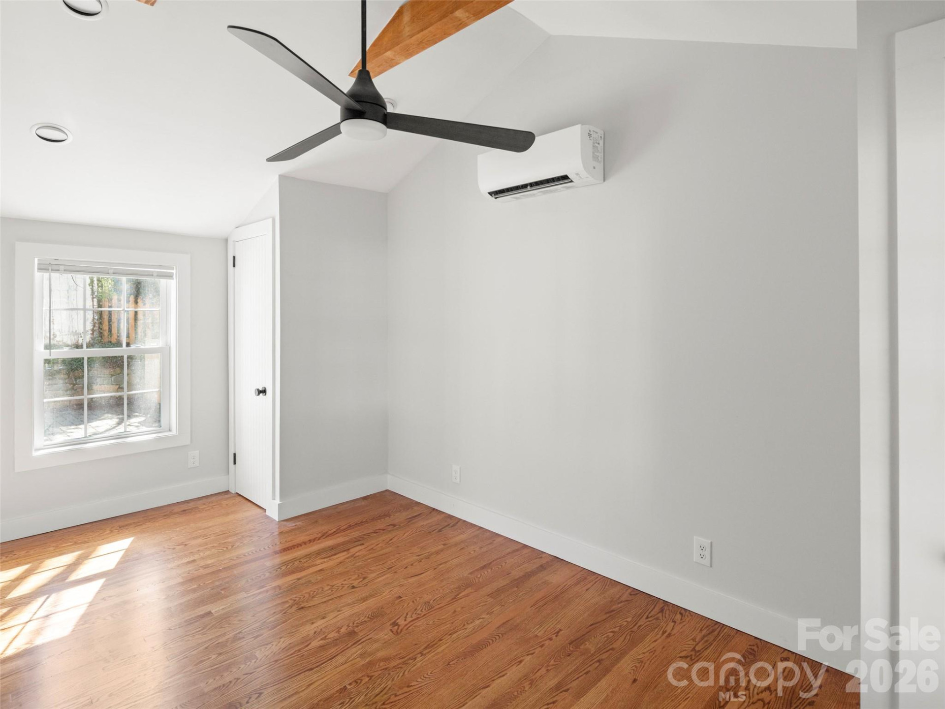 9 Woodward Avenue - Photo 12