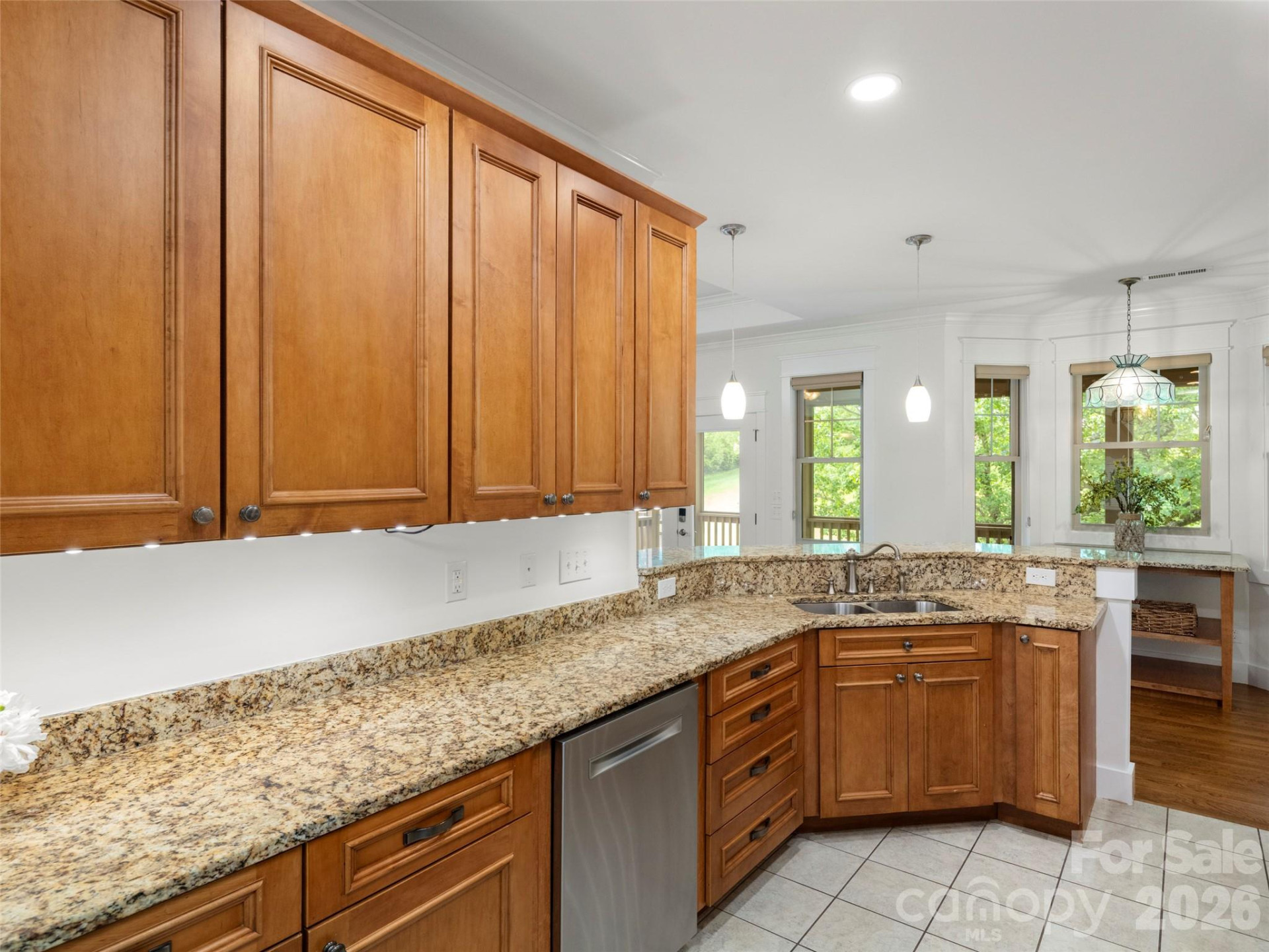 100 Klein Street - Photo 11