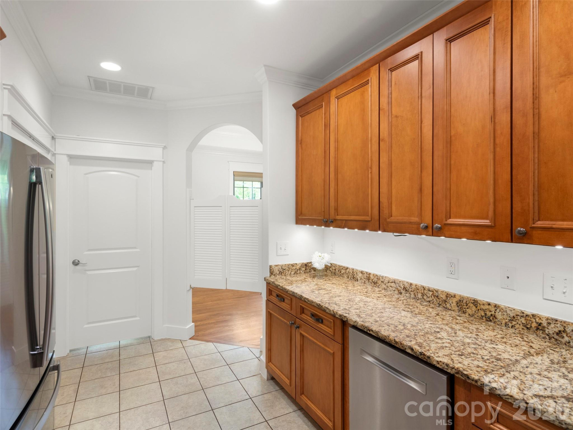 100 Klein Street - Photo 13