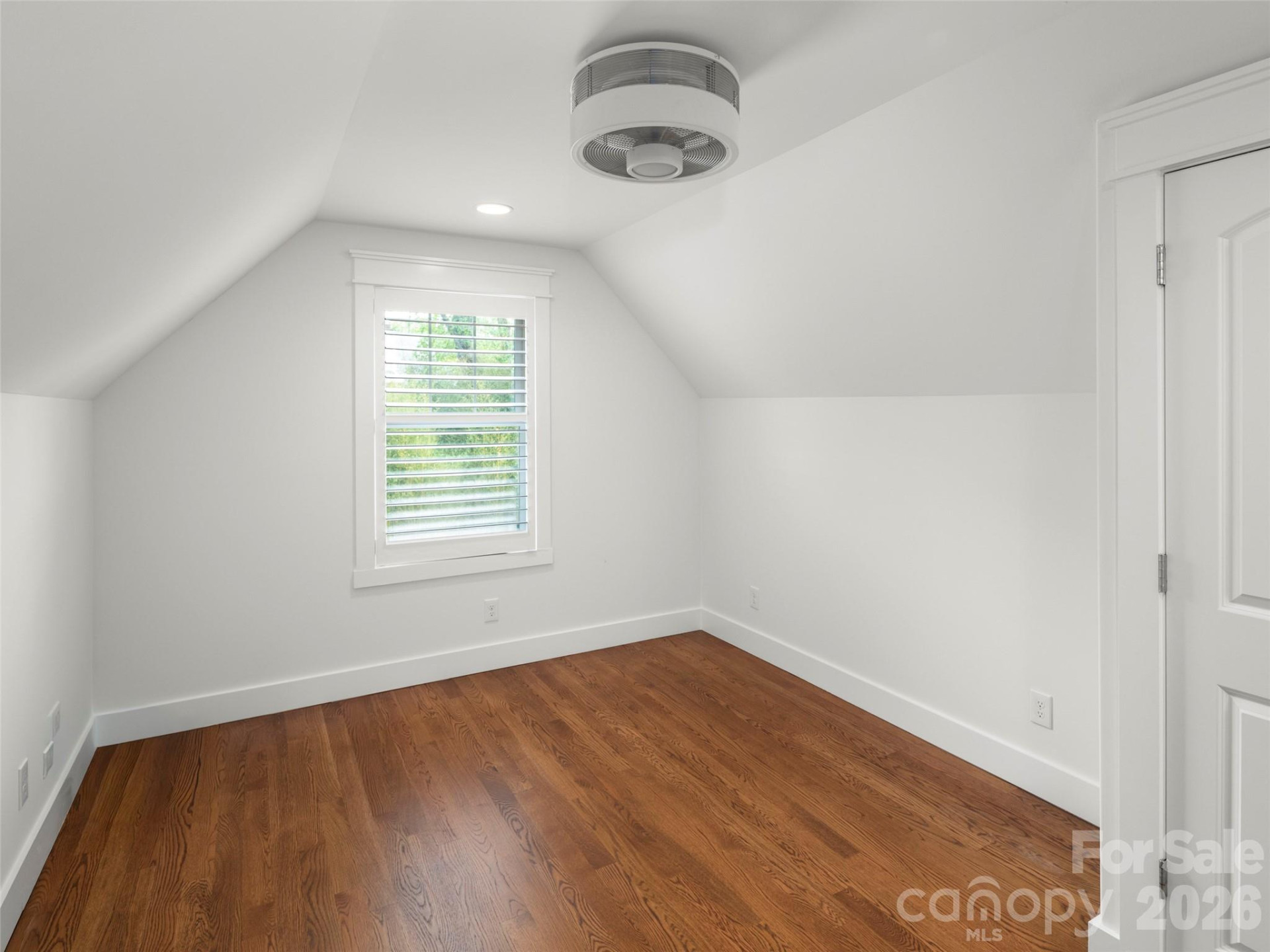 100 Klein Street - Photo 26