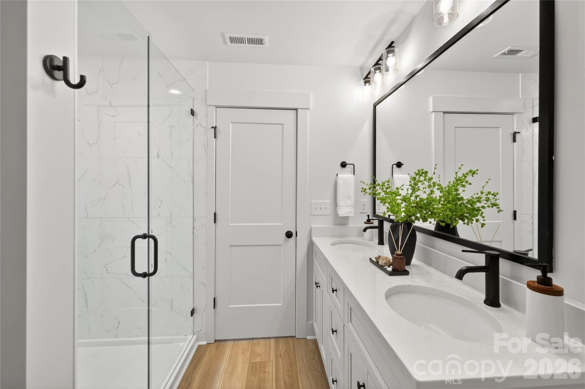 12722 Hamilton Road - Photo 13