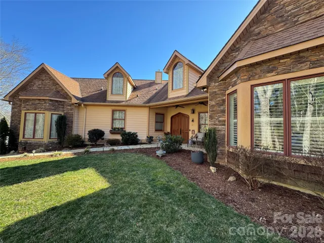 628 Vista Falls Road