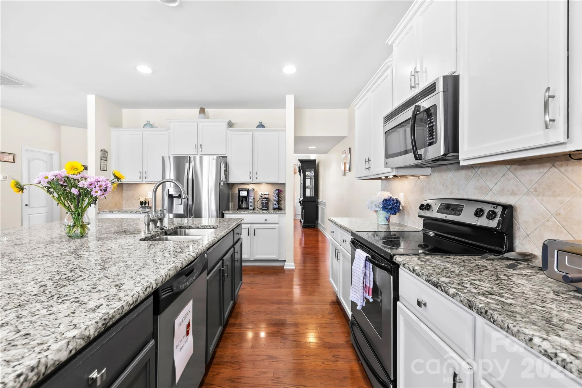 12519 Surreykirt Lane - Photo 8
