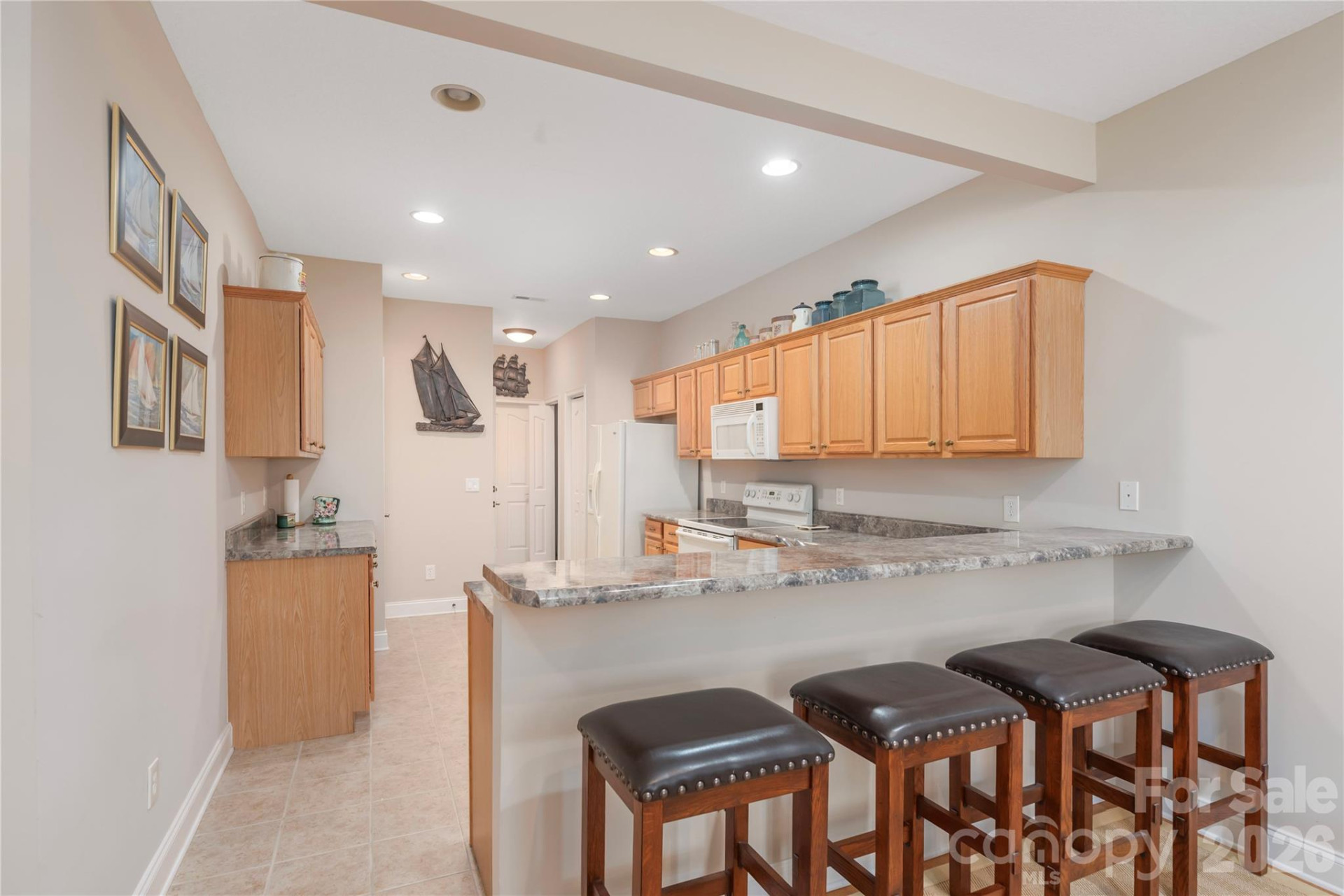 93 Outlook Circle - Photo 4