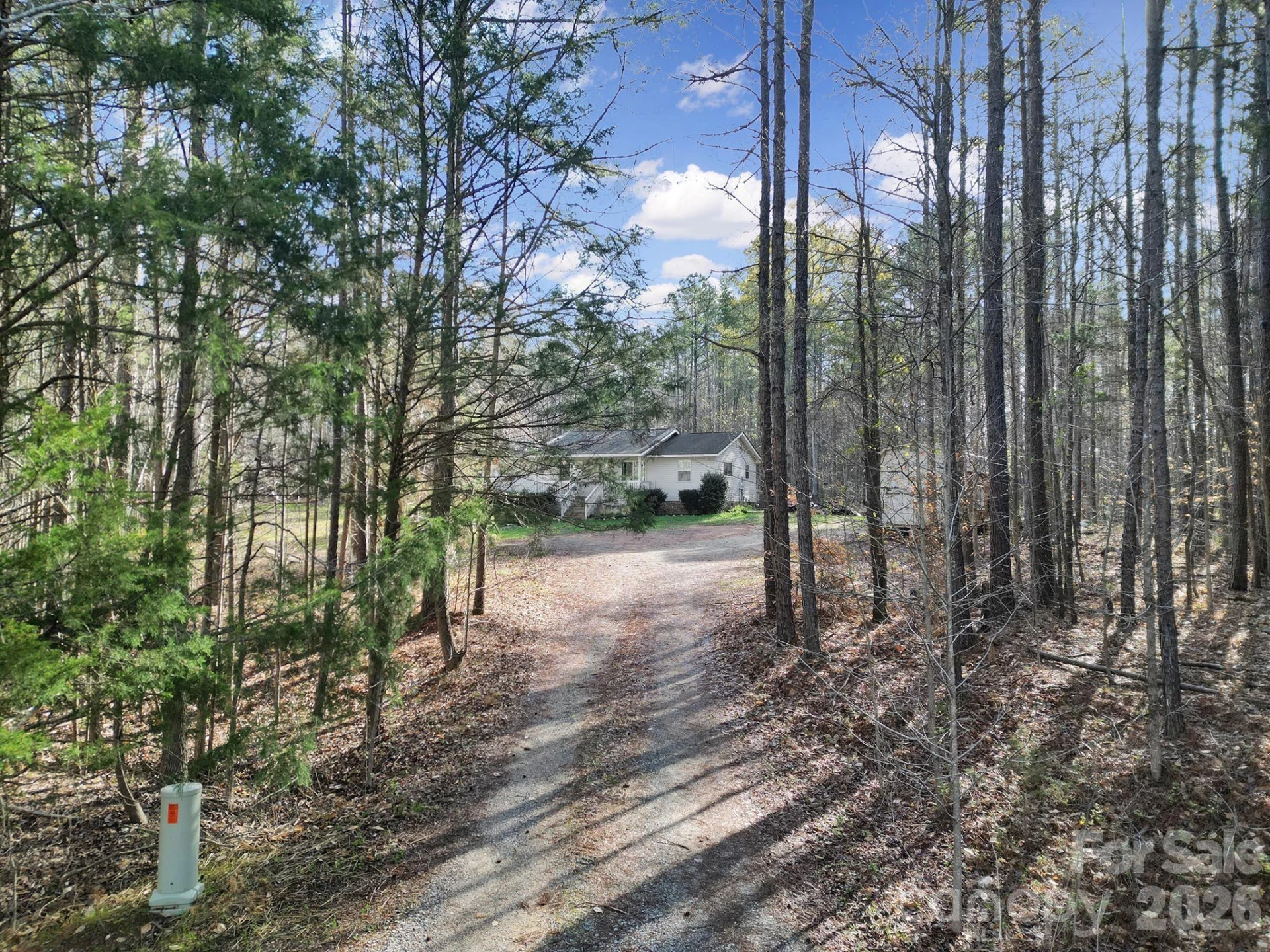 553 North Lane
