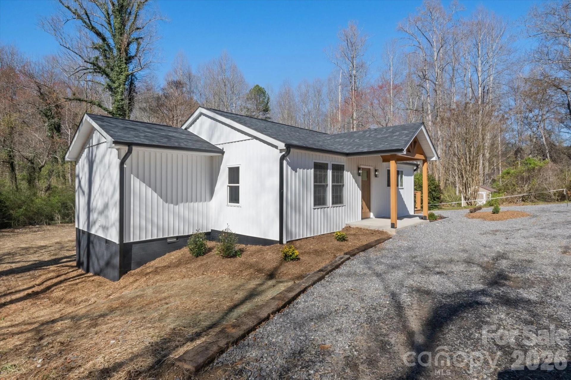 5588 Sugar Hill Road - Photo 17