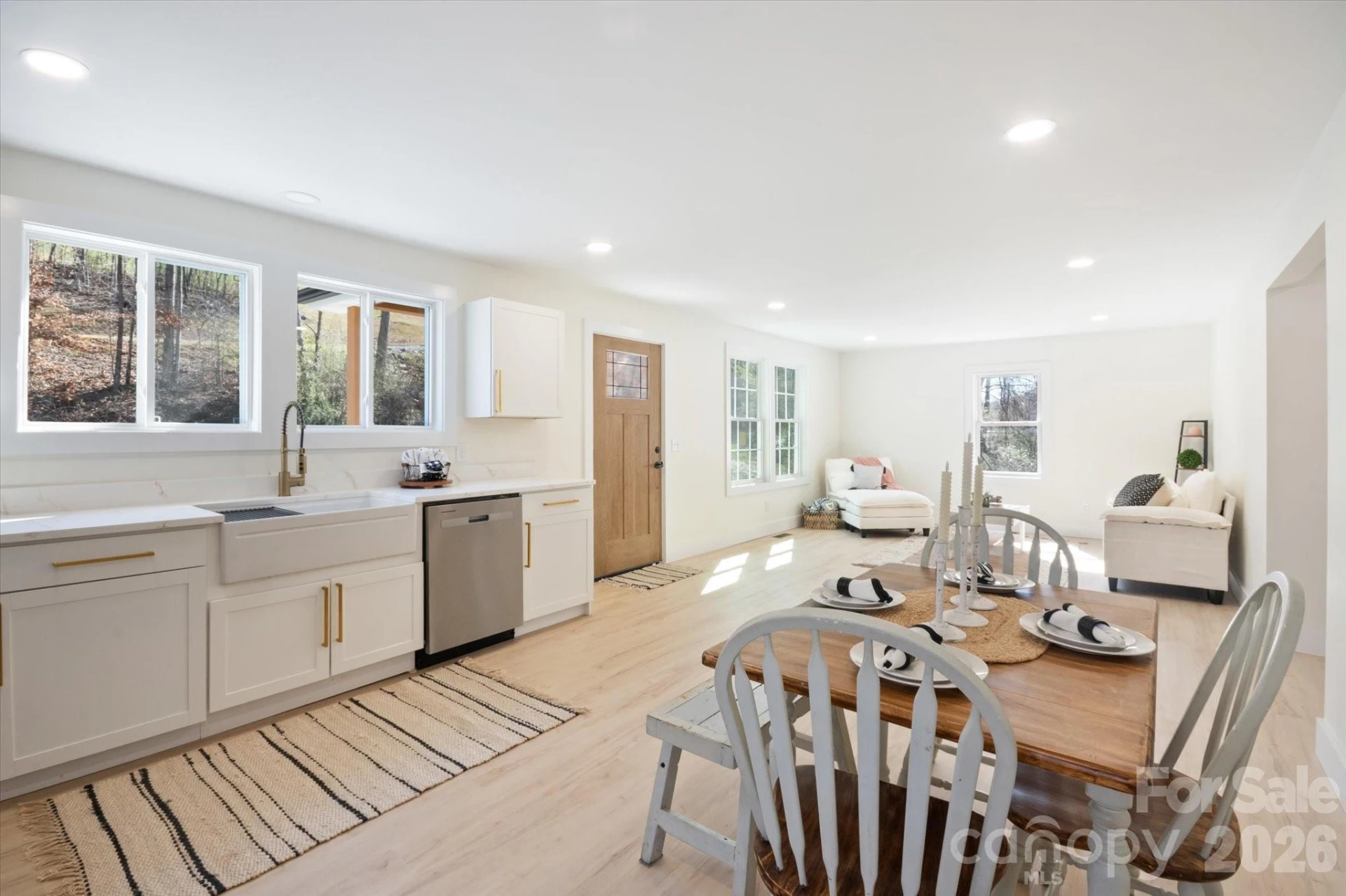 5588 Sugar Hill Road - Photo 5
