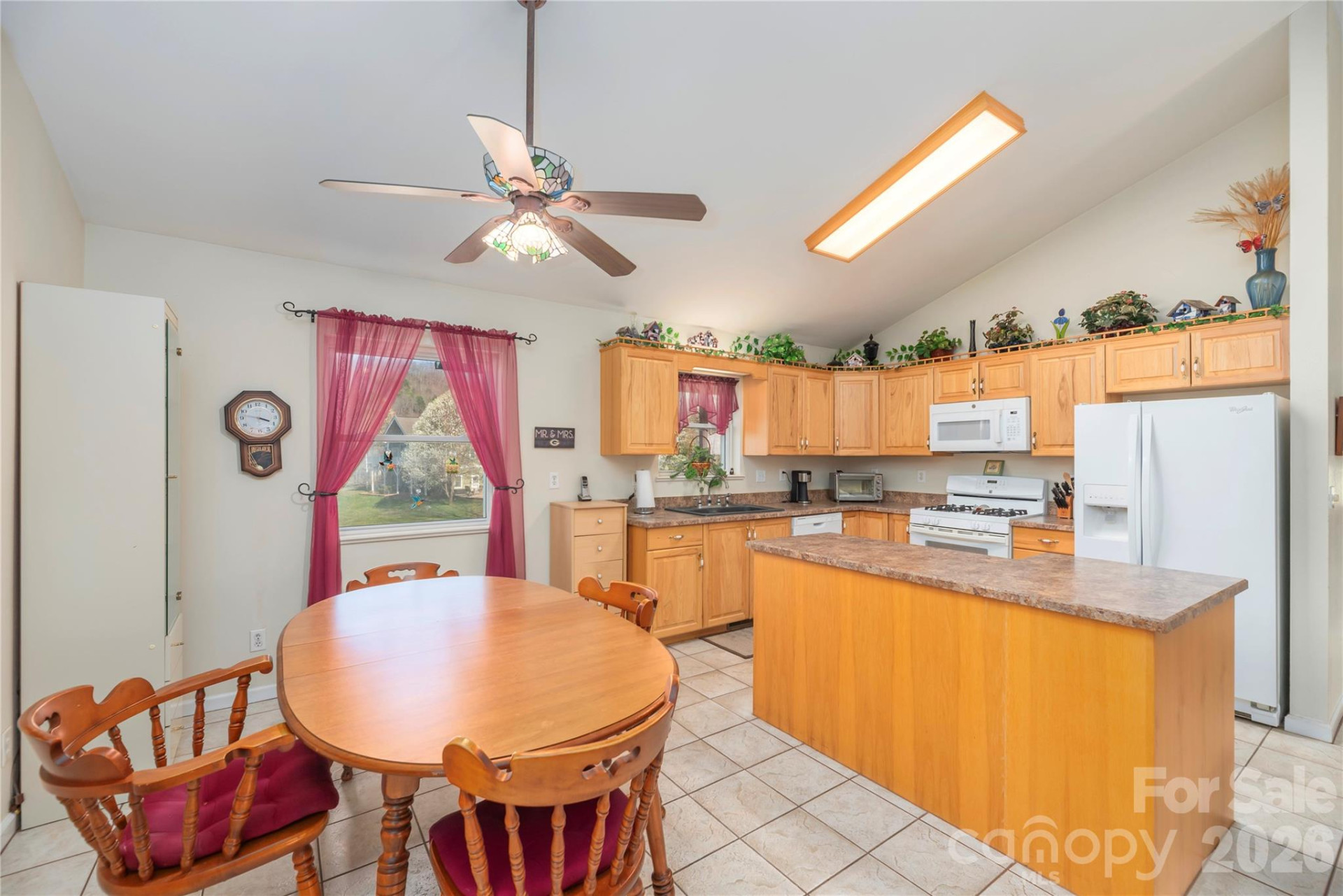 57 Gloria Way - Photo 14