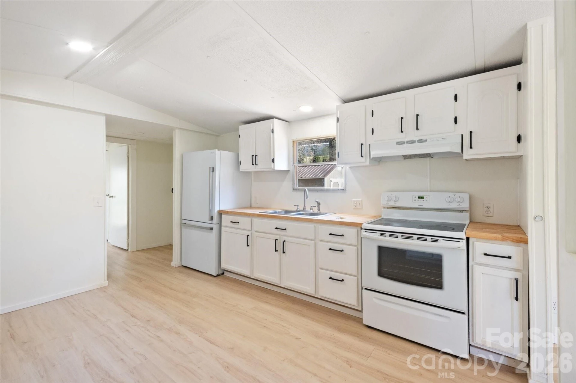 5580 Sugar Hill Road - Photo 6