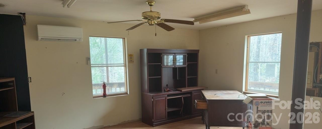 388 Island Creek Road - Photo 2