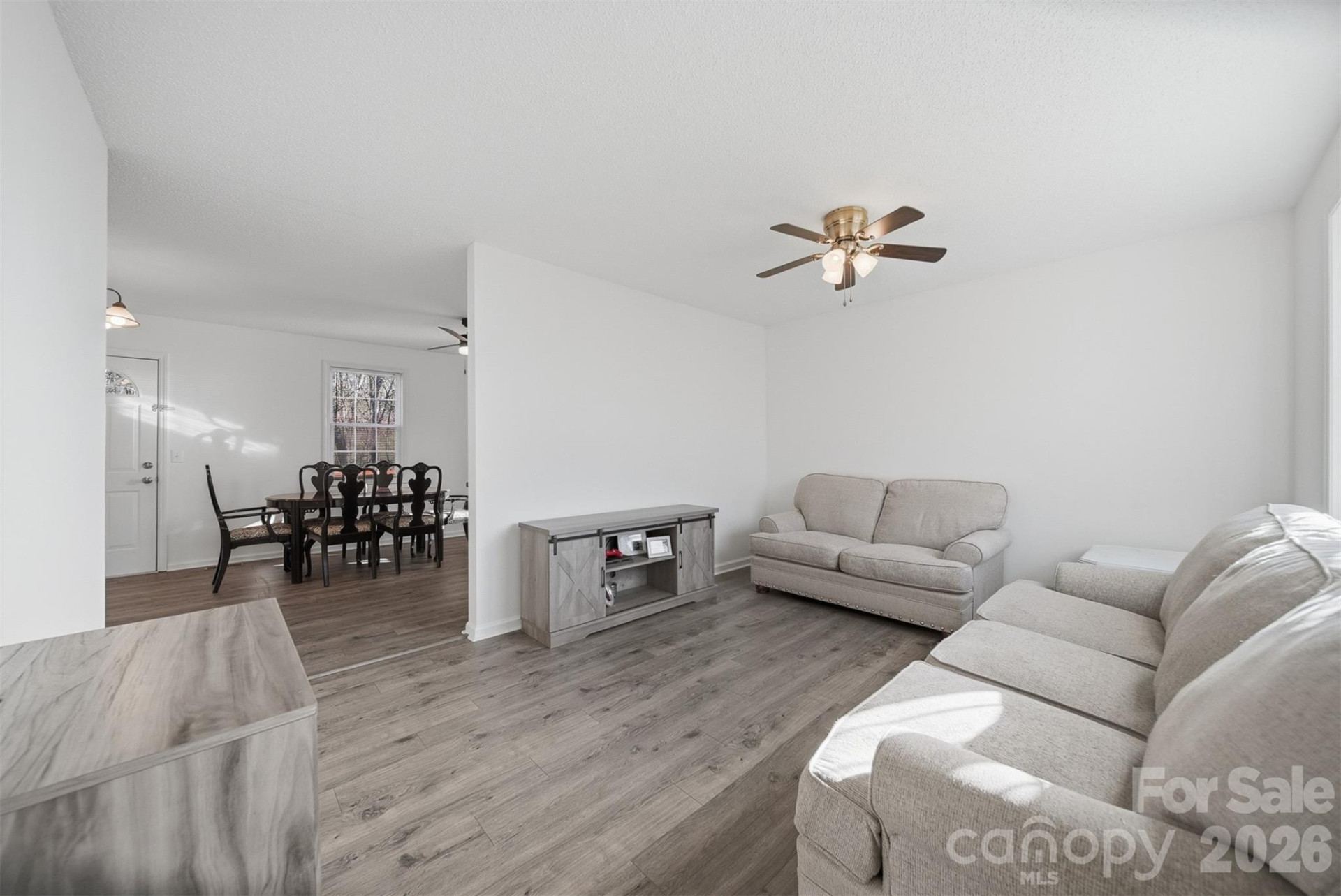 828 Cline Avenue - Photo 4