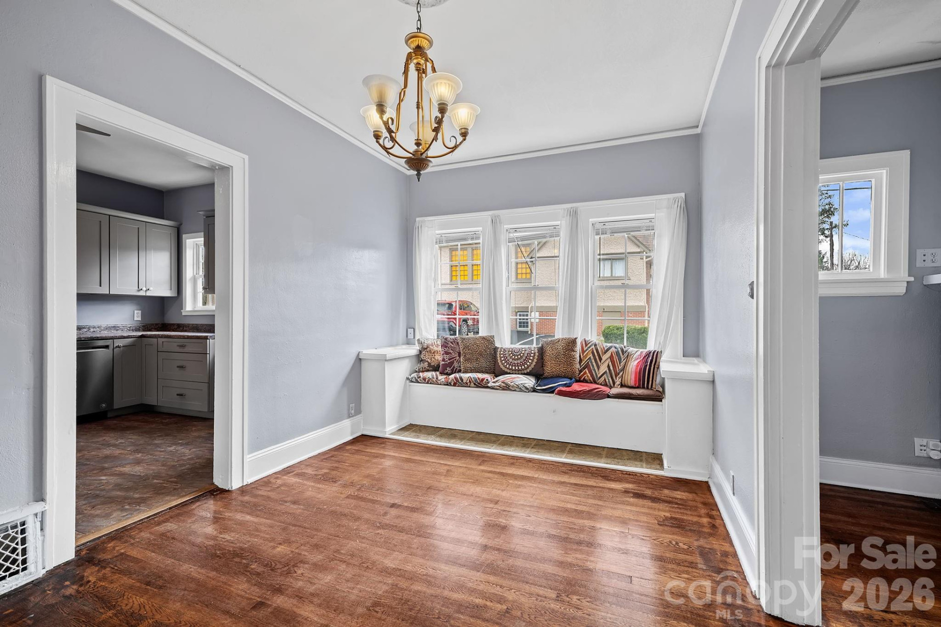 221 Summit Street - Photo 11