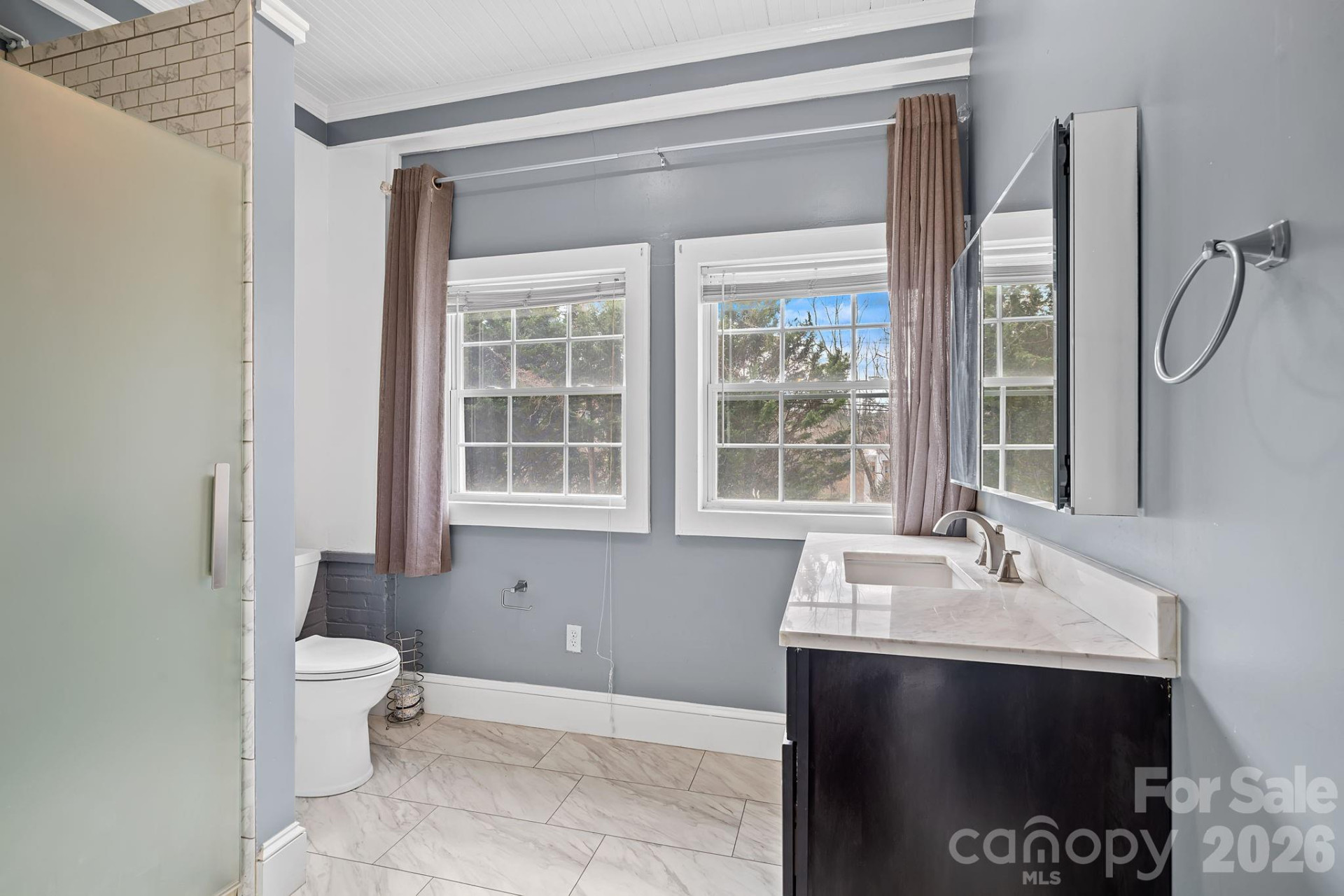 221 Summit Street - Photo 13