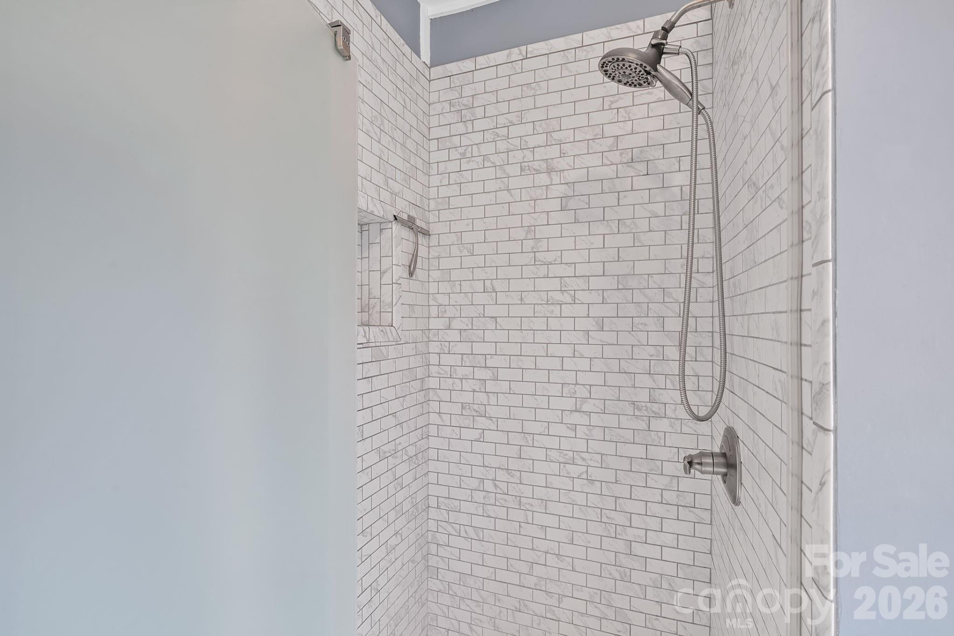 221 Summit Street - Photo 15