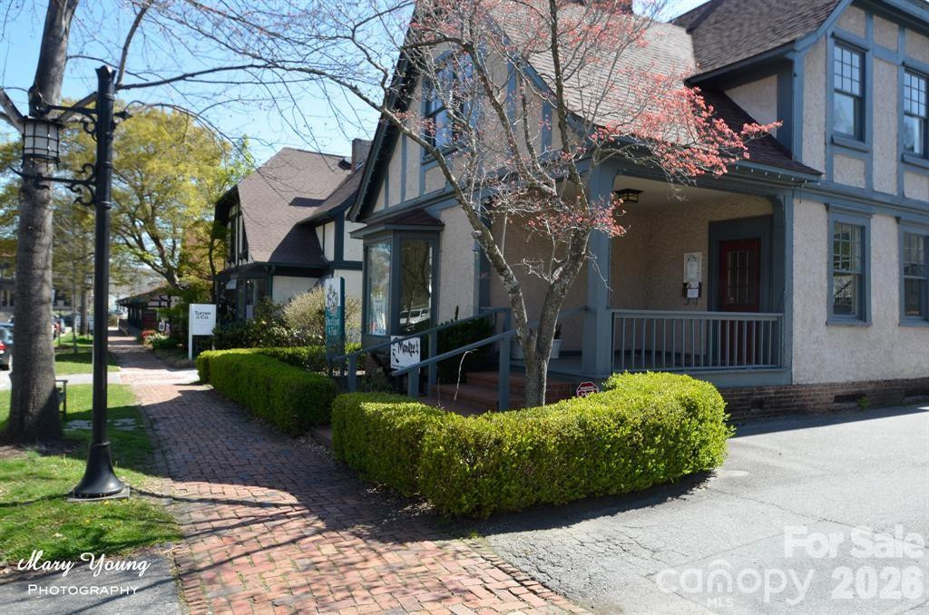 221 Summit Street - Photo 29