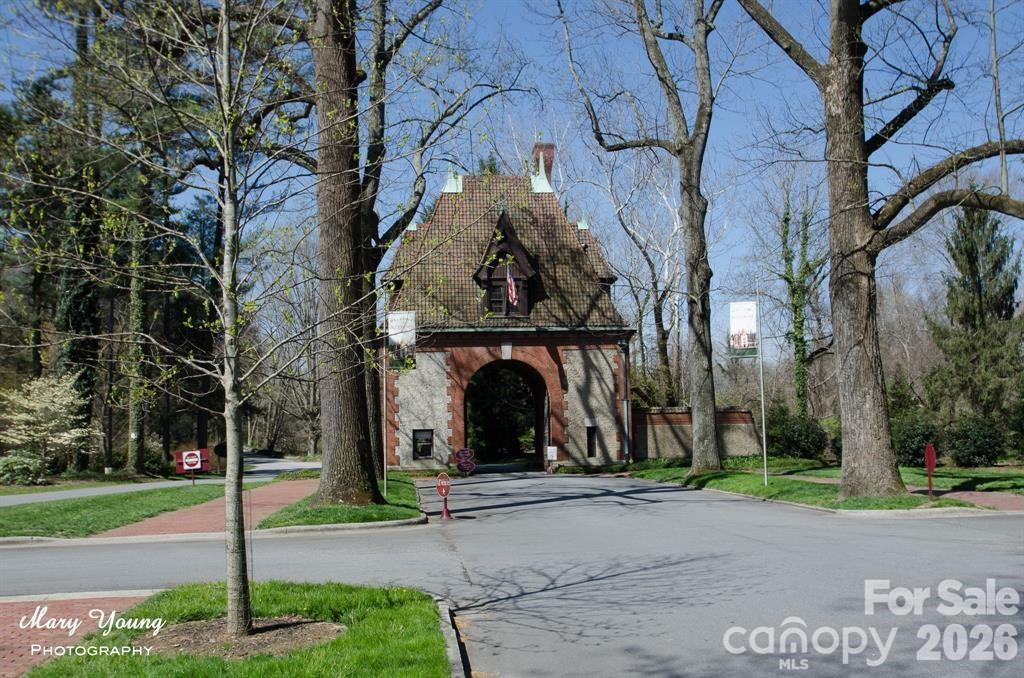 221 Summit Street - Photo 31