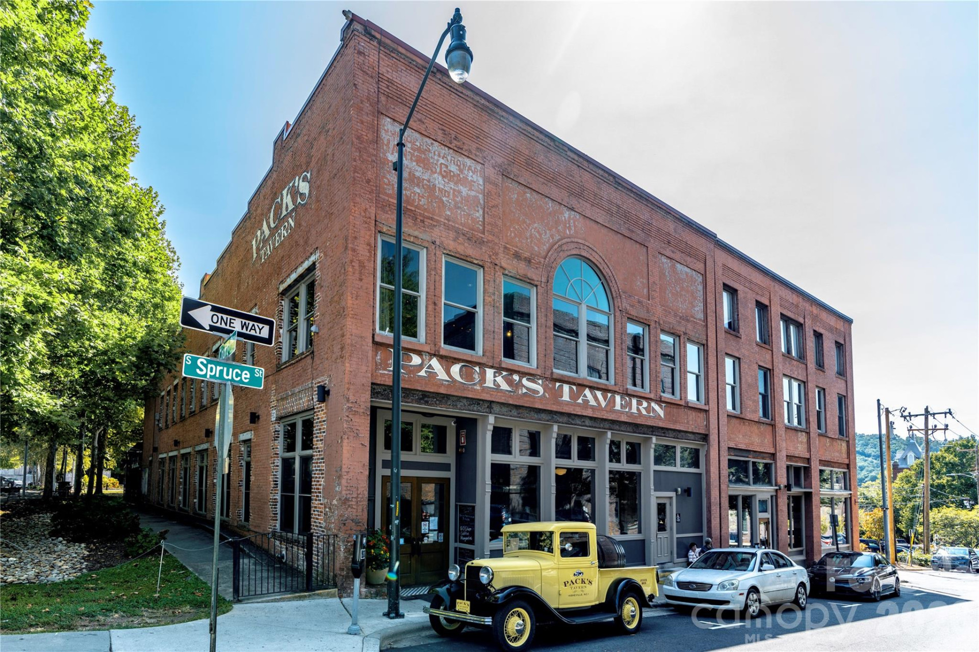 221 Summit Street - Photo 38