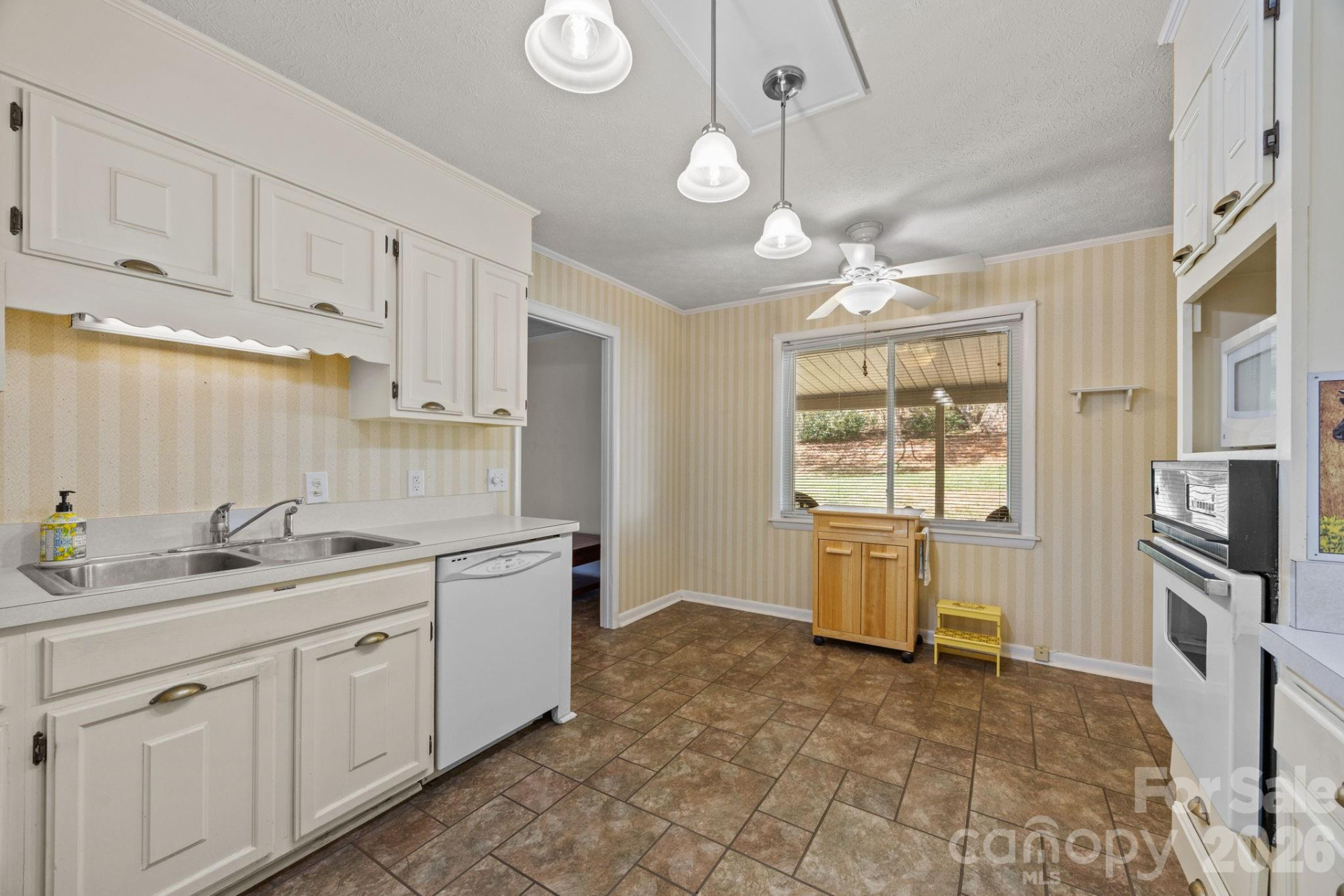 3124 Primrose Drive #10 - Photo 16