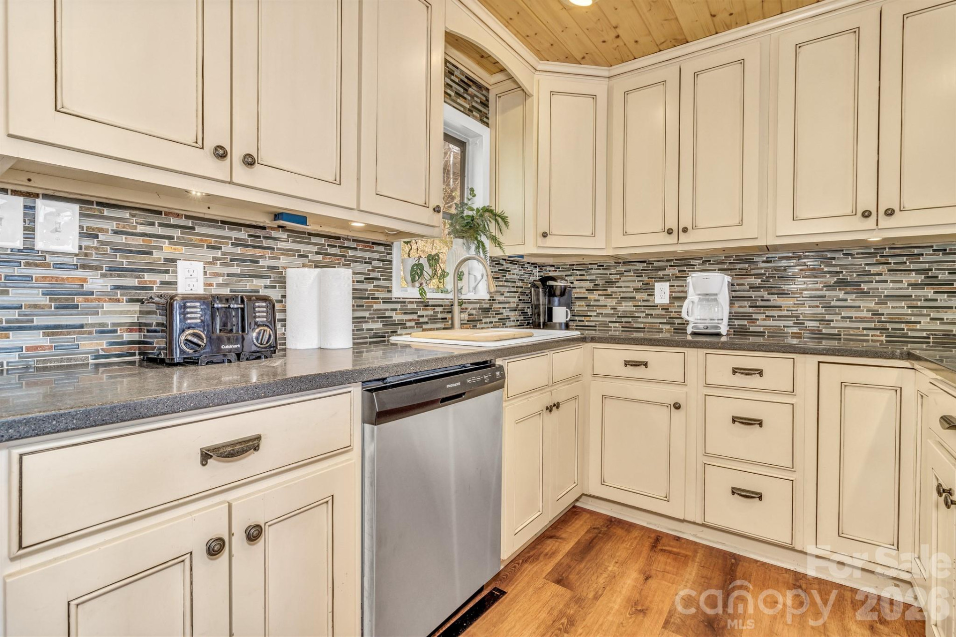 80 Hidden Falls Road - Photo 23