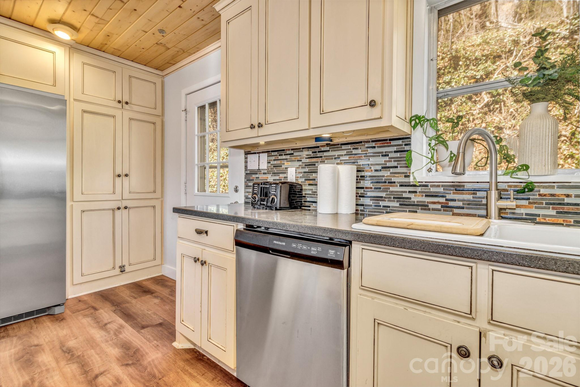 80 Hidden Falls Road - Photo 24