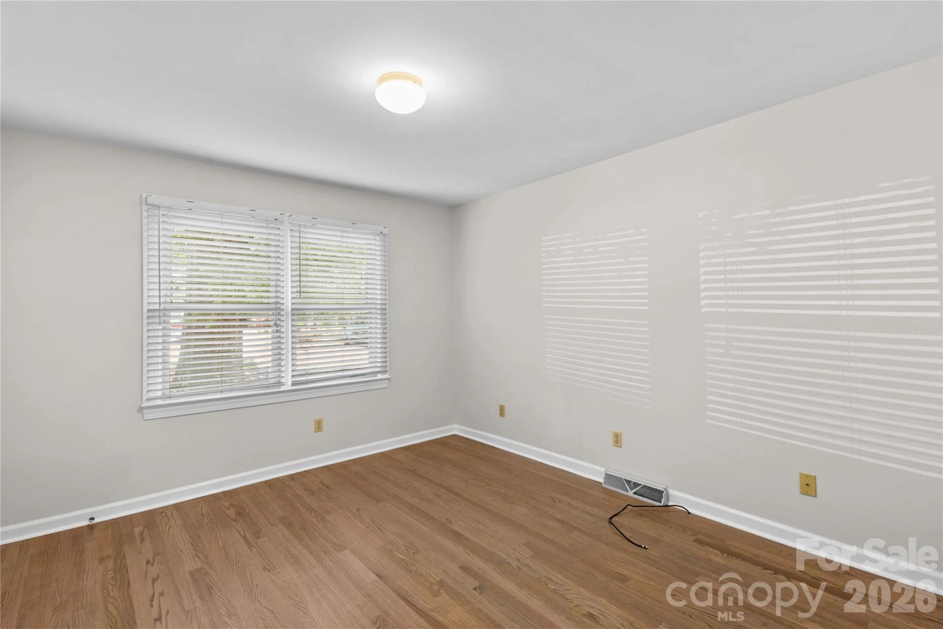 413 Windsor Lane - Photo 21