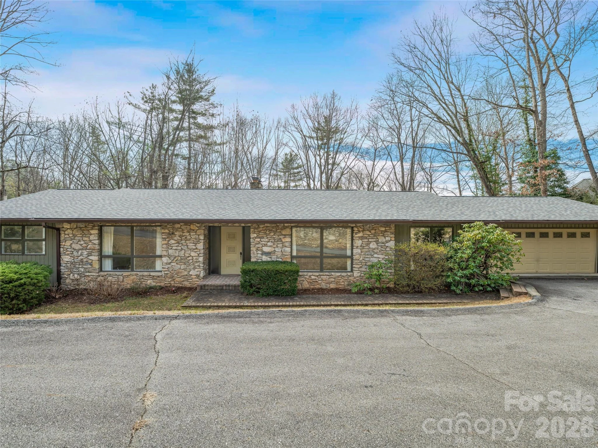 61 Brookwood Road - Photo 3