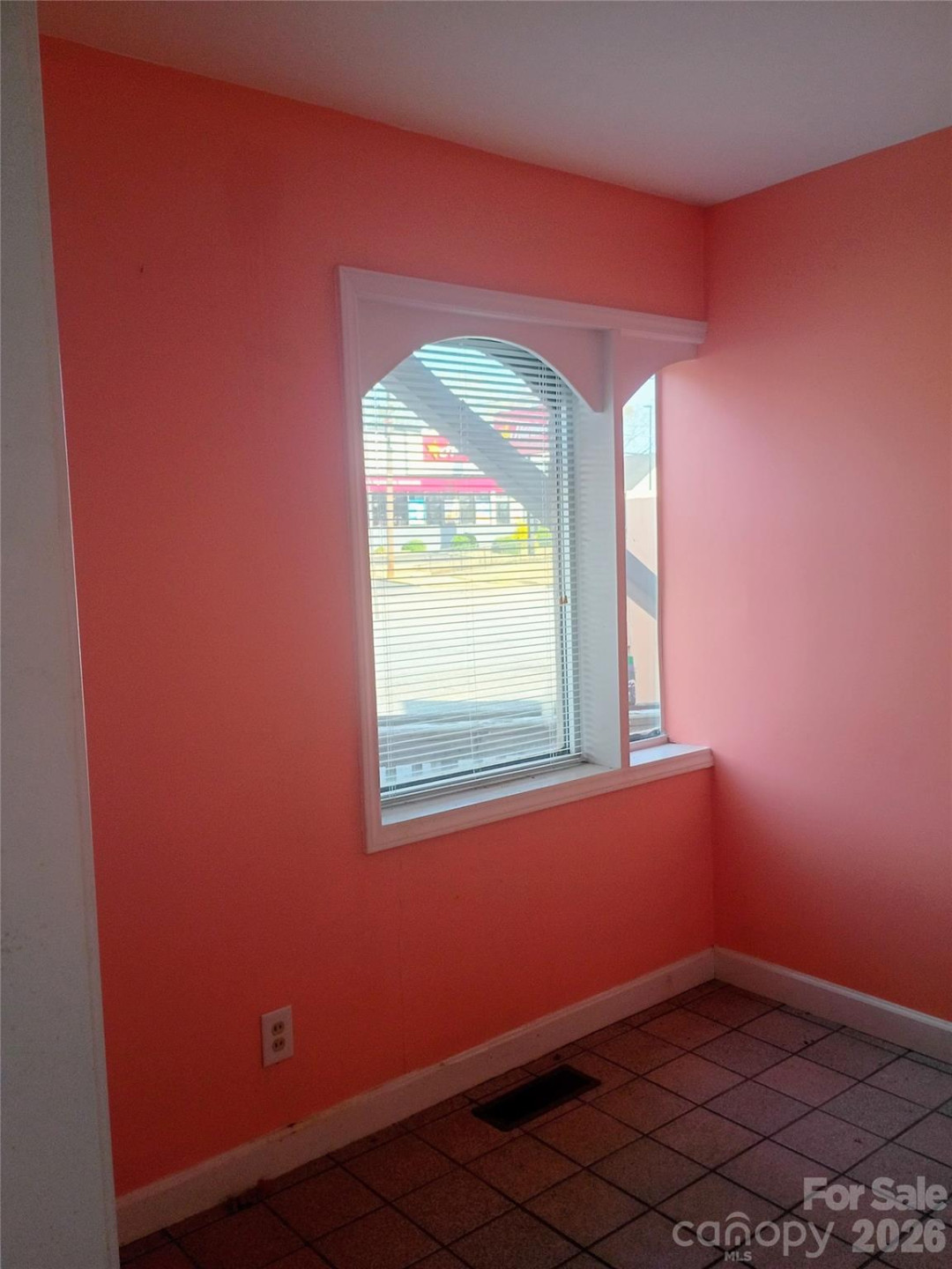 632,644,652 Broadway Street - Photo 12