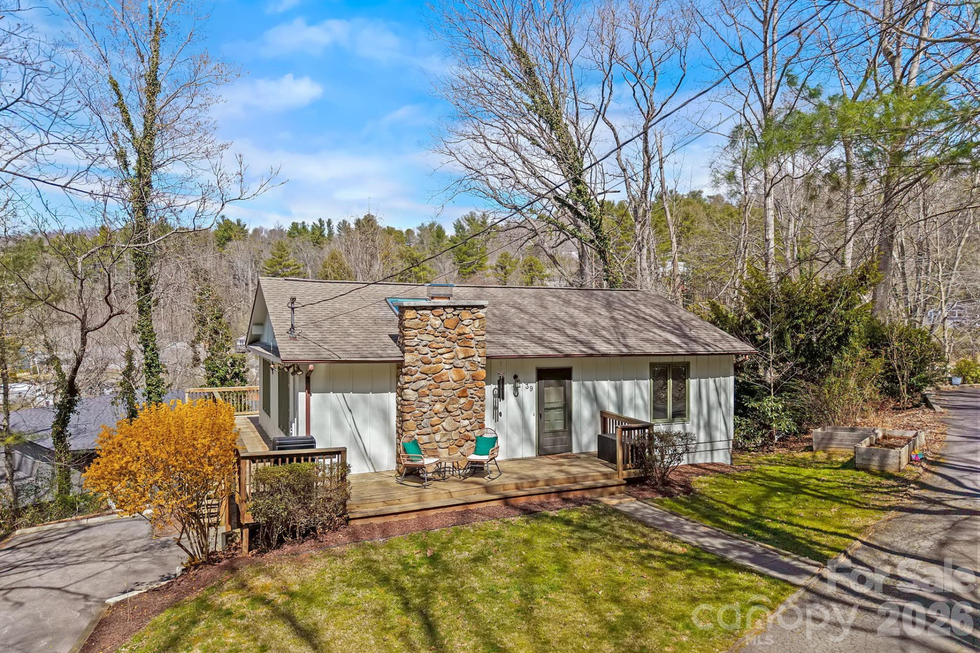 39 Spooks Branch Extension