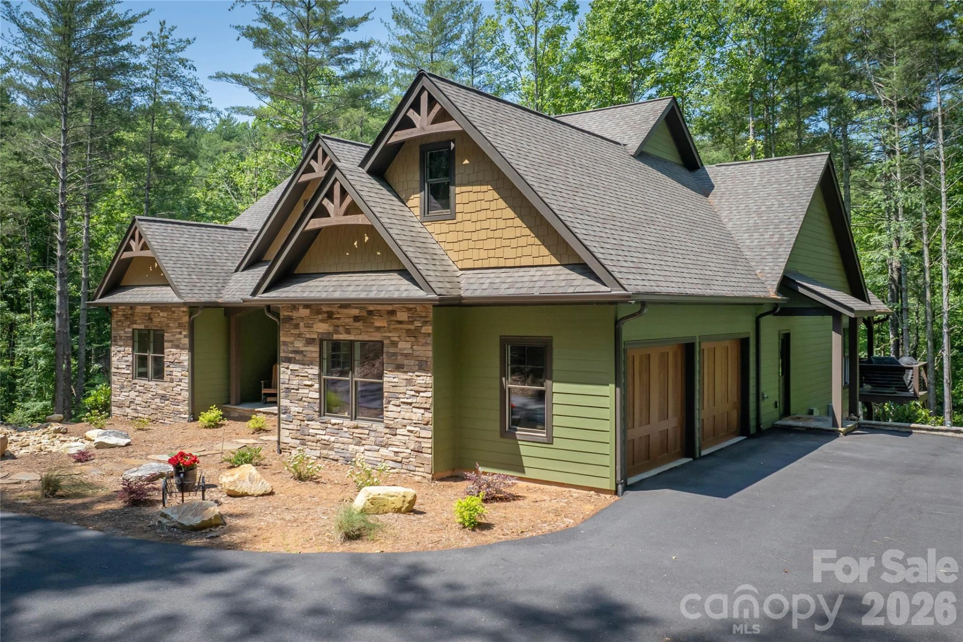 1003 Glory Drive - Photo 3